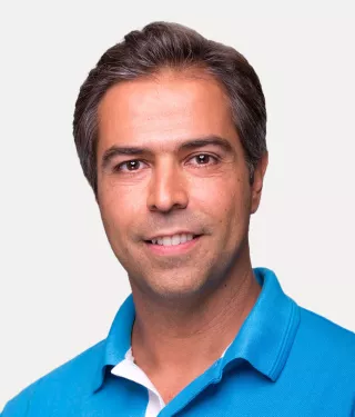 Dr. Armando Lopes