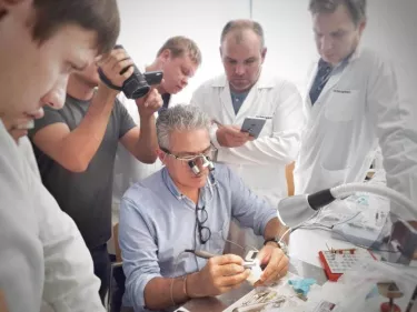Dr. Gamborena using NobelActive in one of his training courses on achieving optimal esthetic outcomes.